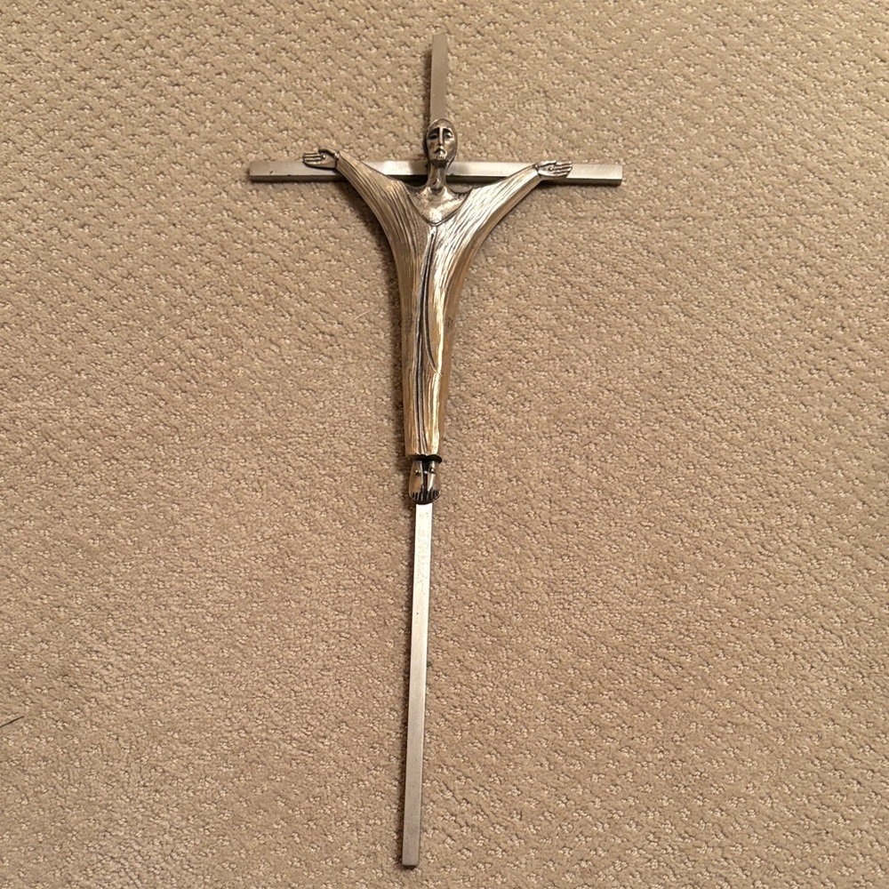 20” Stunning Handcrafted Pewter & Aluminum Wall Crucifix Cross with great detail